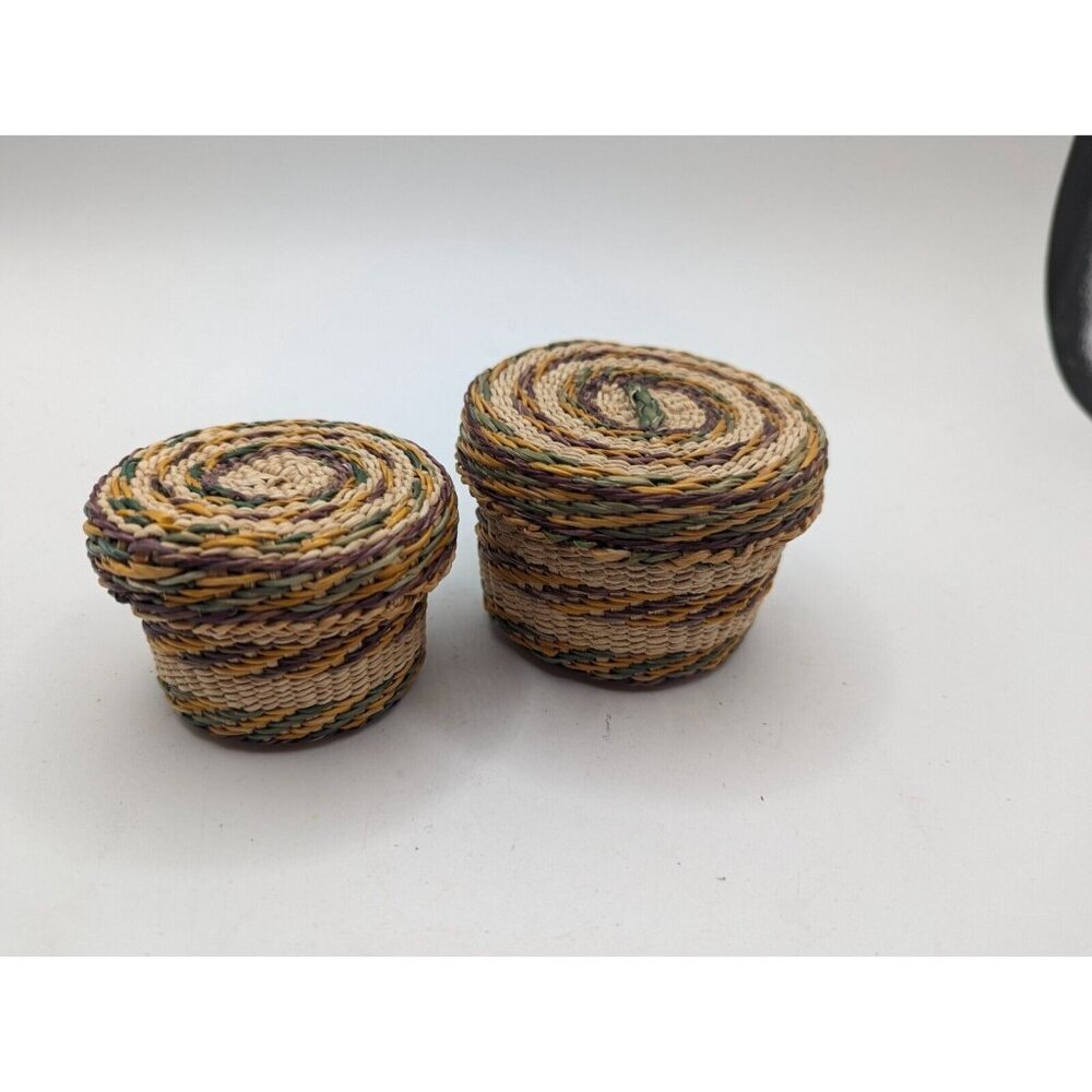 Hand Woven Basket w Lid - Wicker Ethnic Grass Straw Boho Tiny - Green Yellow - Picture 12 of 12